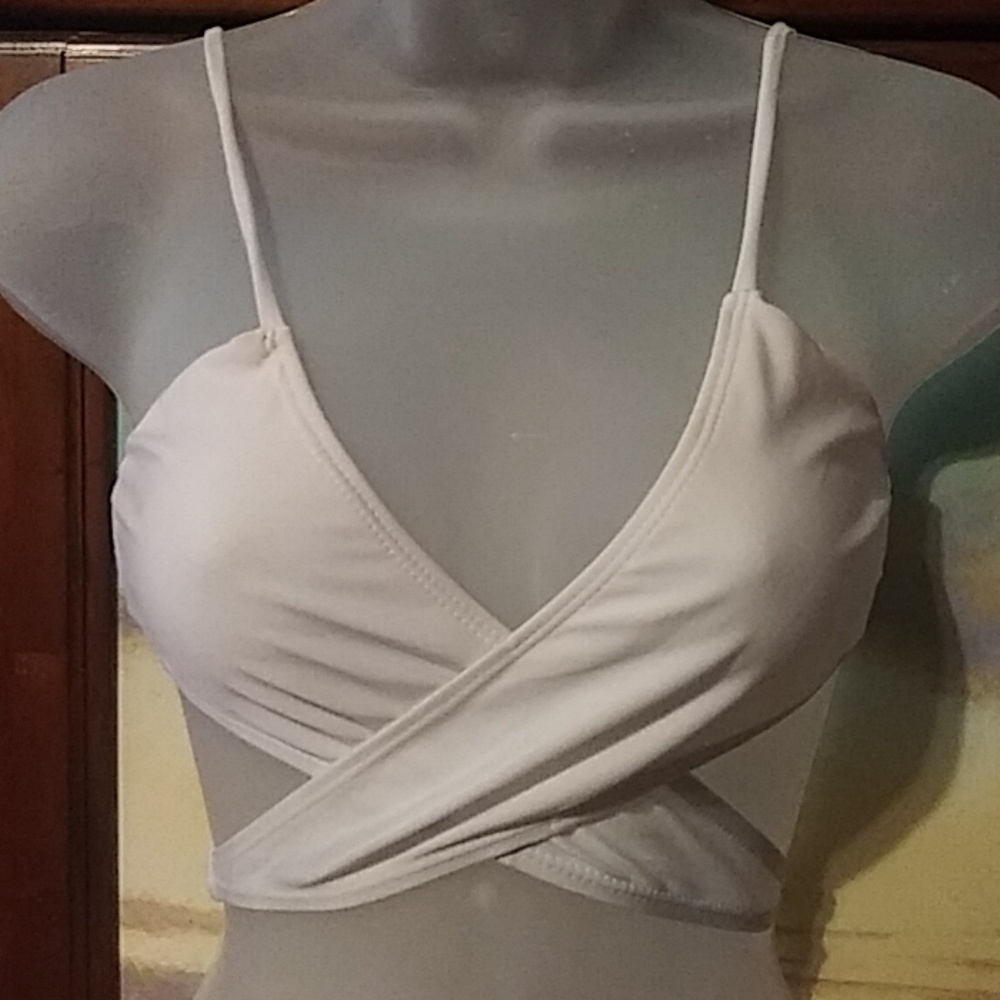 Bathing suit - Picture 3 of 3
